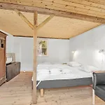 5581-svaneke-kirkevangen-3-½ 度假居 *